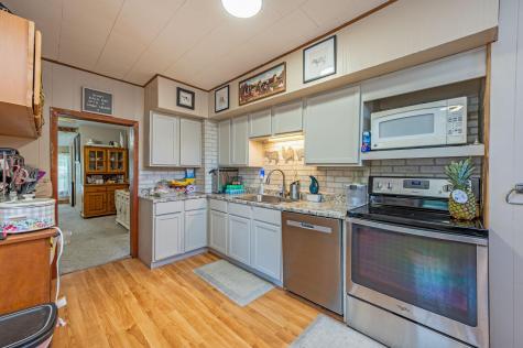 212 Main Street E Saint Clair MN 56080