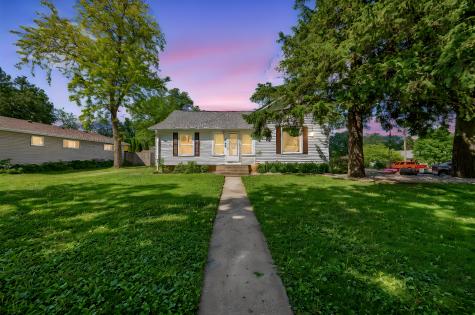 212 Main Street E Saint Clair MN 56080