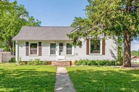 212 Main Street E Saint Clair MN 56080
