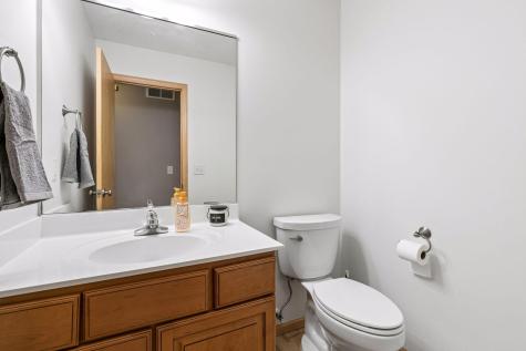 909 Firethorne Trail Jordan MN 55352