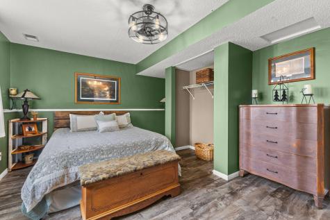 7501 82nd Avenue N Brooklyn Park MN 55445