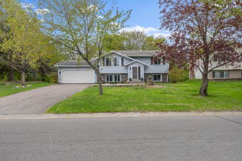 7501 82nd Avenue N Brooklyn Park MN 55445