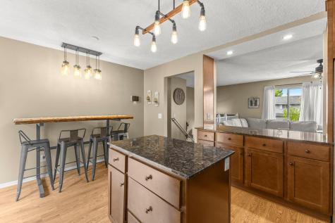 7501 82nd Avenue N Brooklyn Park MN 55445