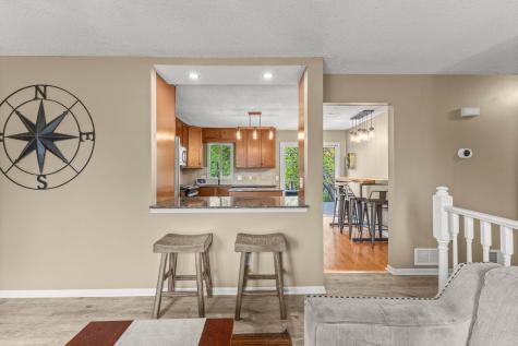 7501 82nd Avenue N Brooklyn Park MN 55445