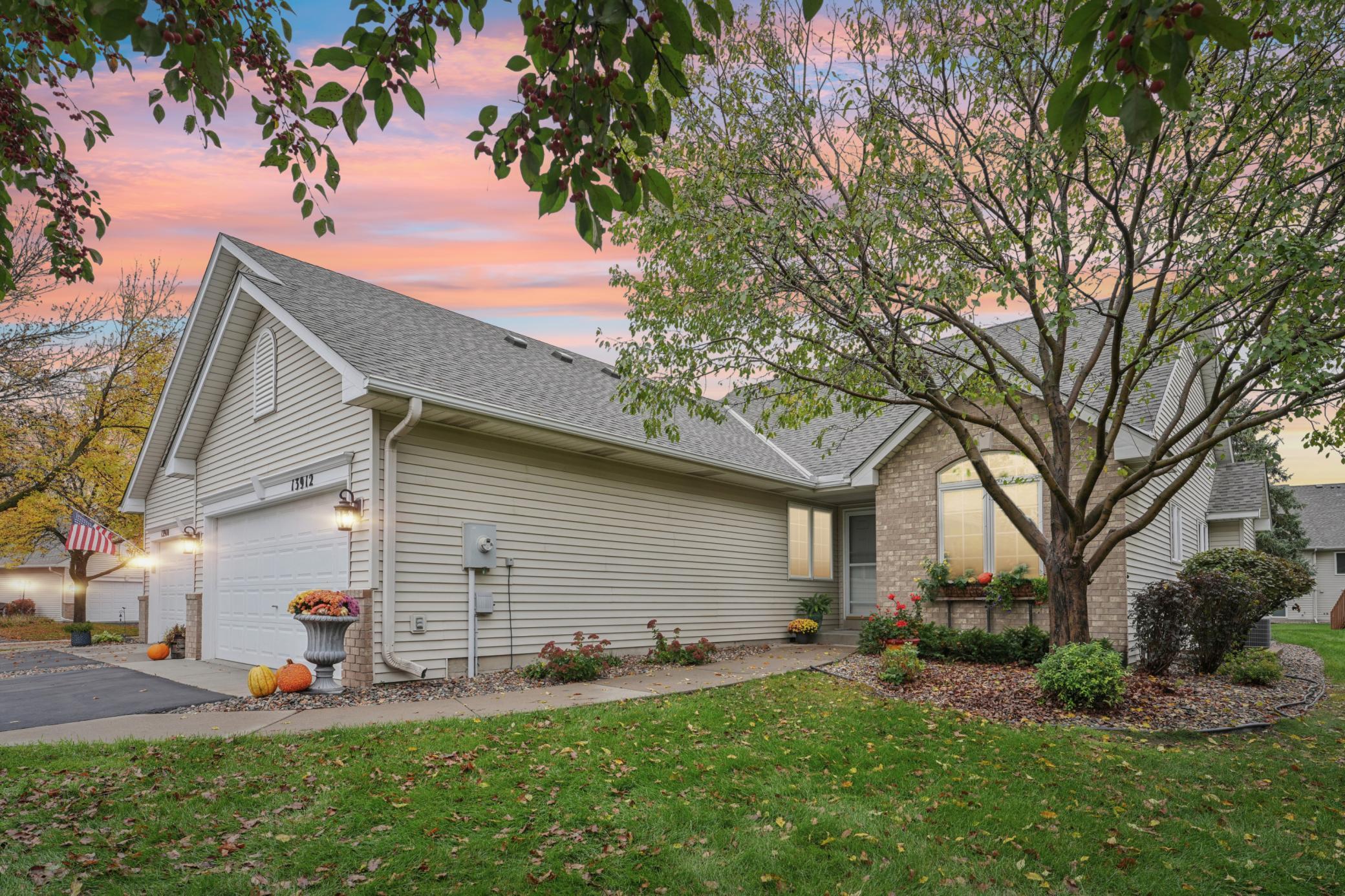13912 Farmington Way Apple Valley MN 55124