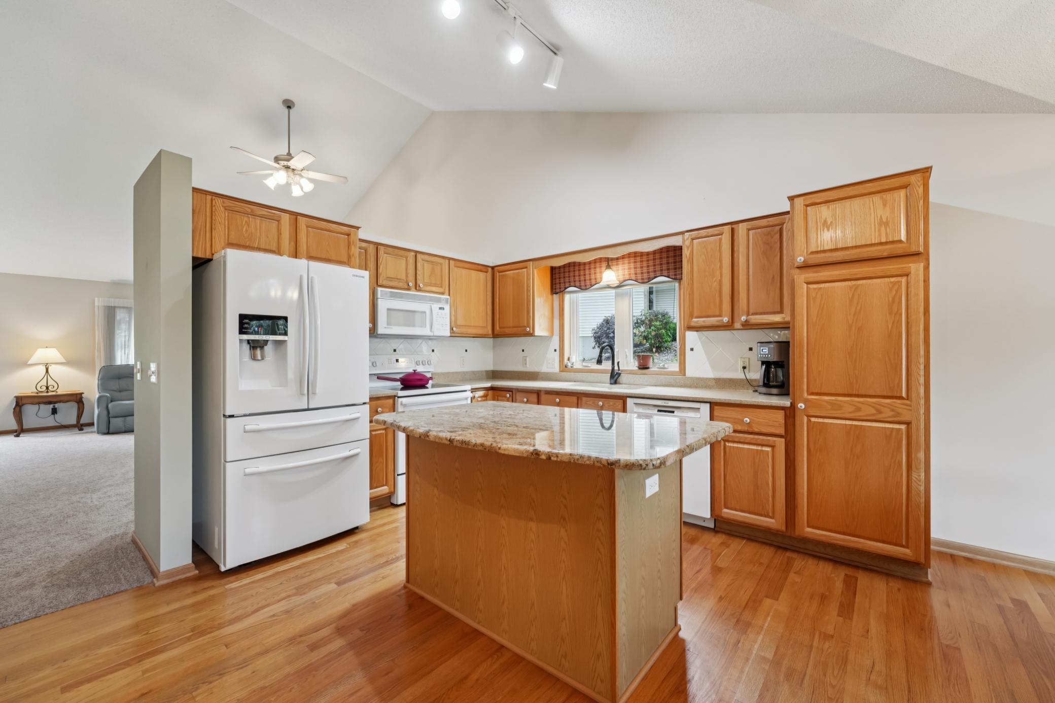 13912 Farmington Way Apple Valley MN 55124