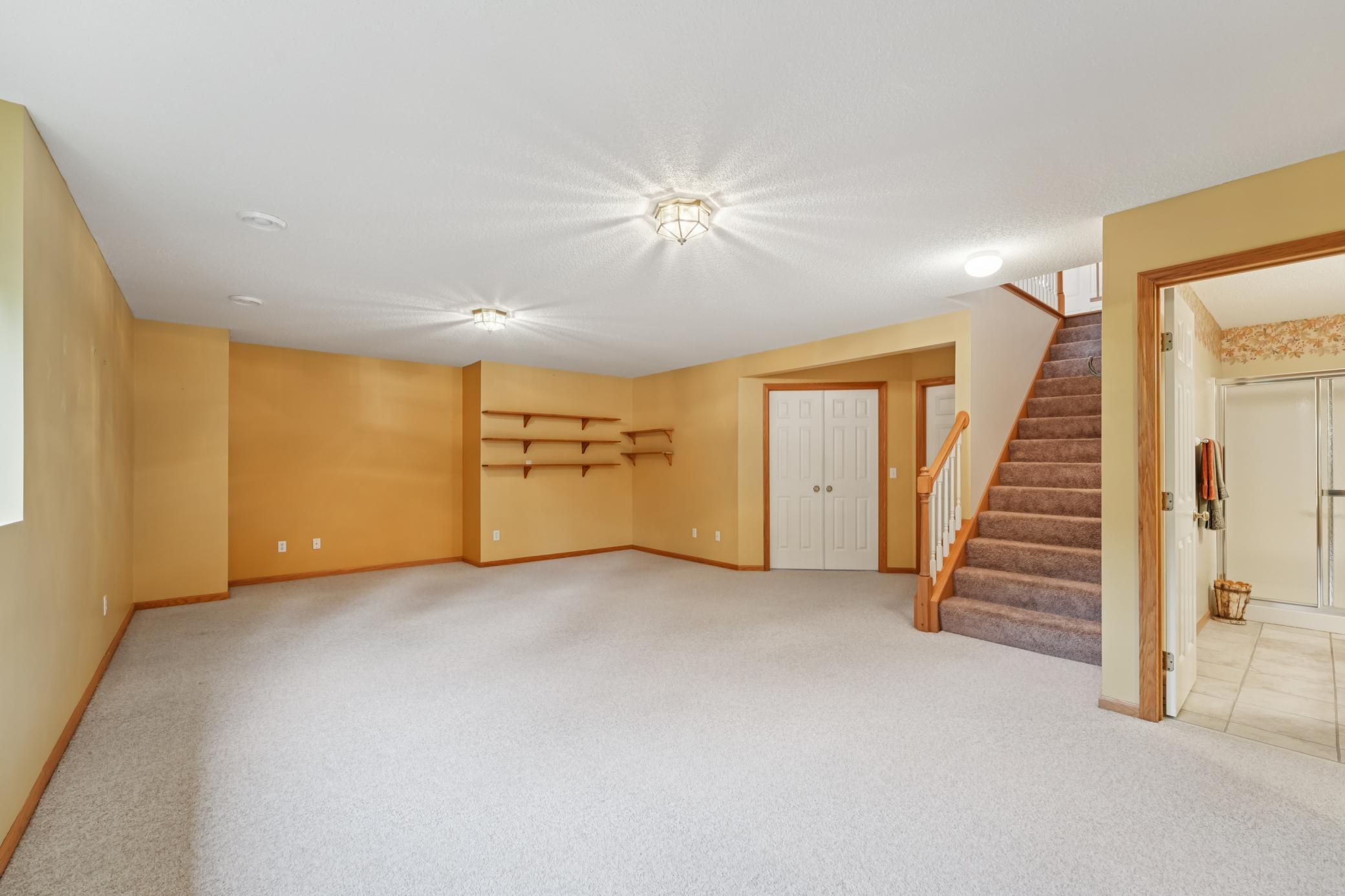 13912 Farmington Way Apple Valley MN 55124