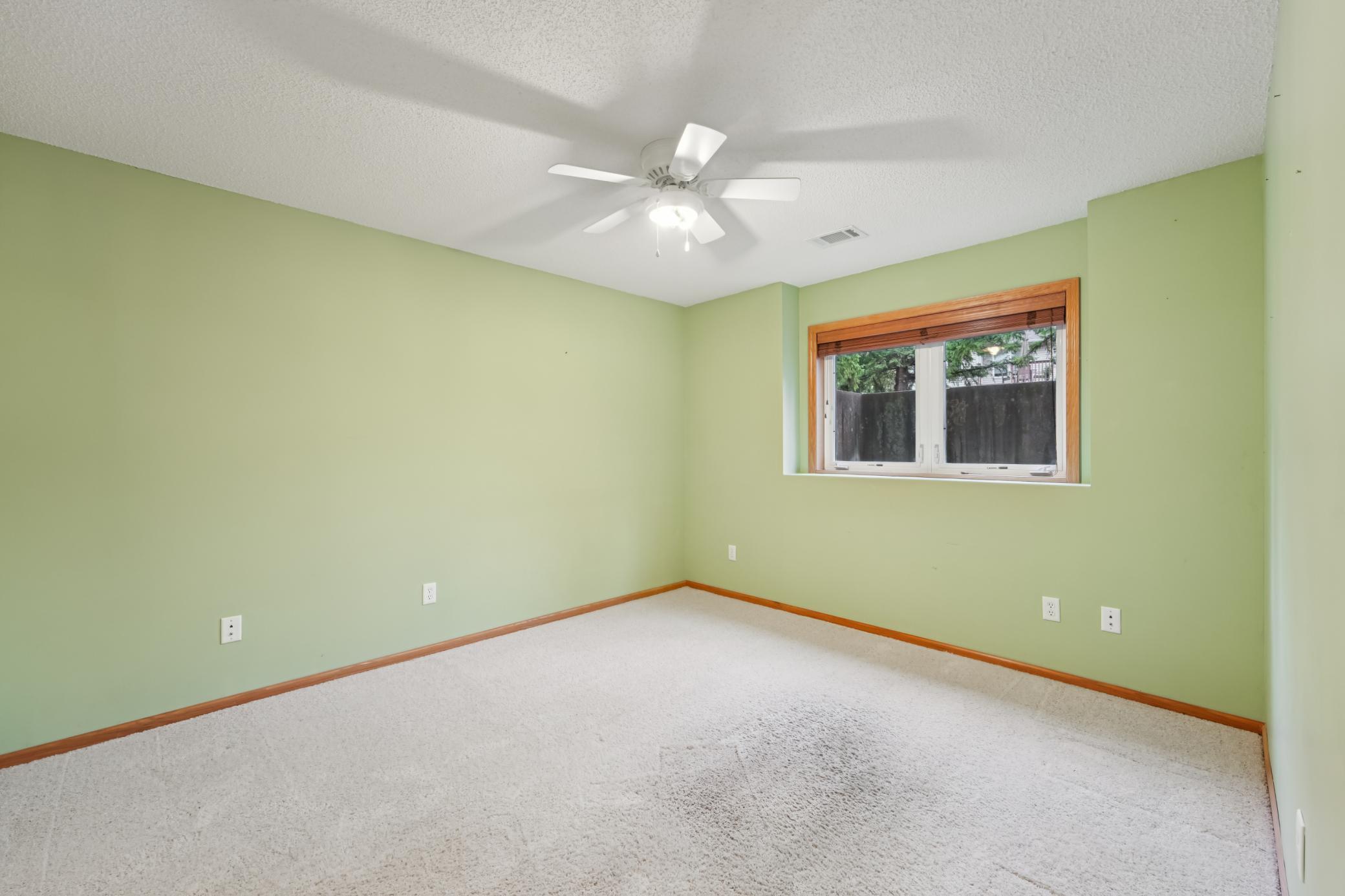 13912 Farmington Way Apple Valley MN 55124