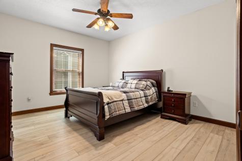 1363 Highpointe Drive N Fargo ND 58102