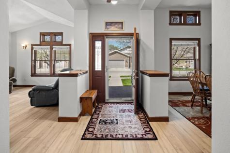 1363 Highpointe Drive N Fargo ND 58102