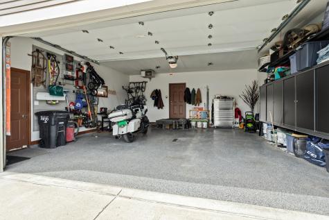 1363 Highpointe Drive N Fargo ND 58102