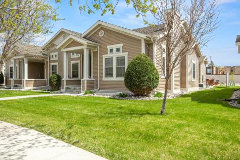 1363 Highpointe Drive N Fargo ND 58102