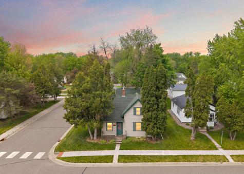 501 2nd Street N Delano MN 55328