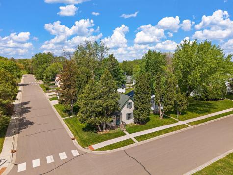 501 2nd Street N Delano MN 55328