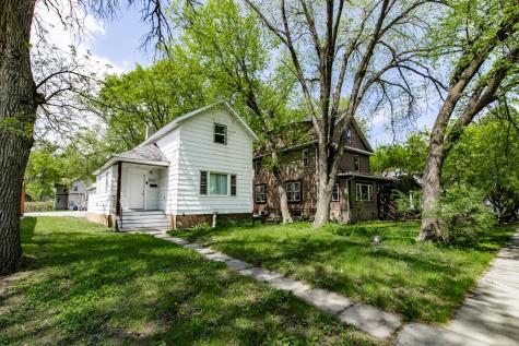 601 10th Street S Fargo ND 58103