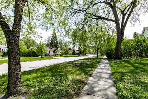 601 10th Street S Fargo ND 58103