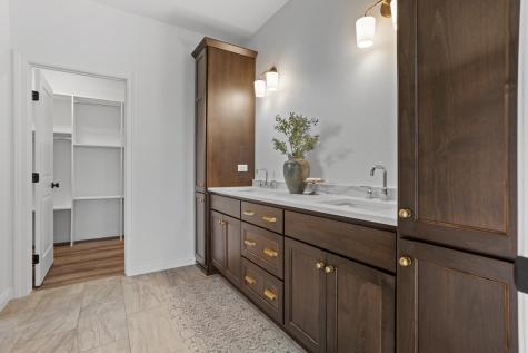 638 Norman Drive Kindred ND 58051
