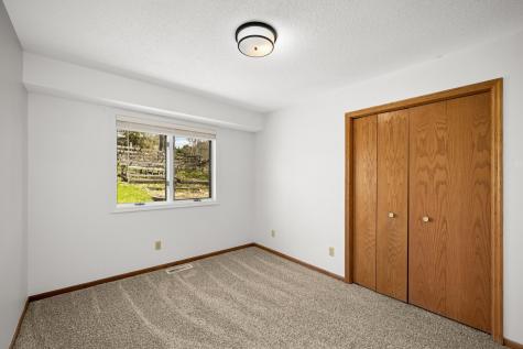2916 Frank Street Maplewood MN 55109