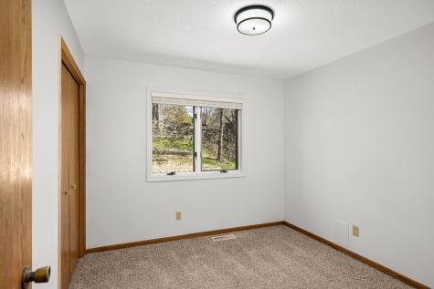 2916 Frank Street Maplewood MN 55109