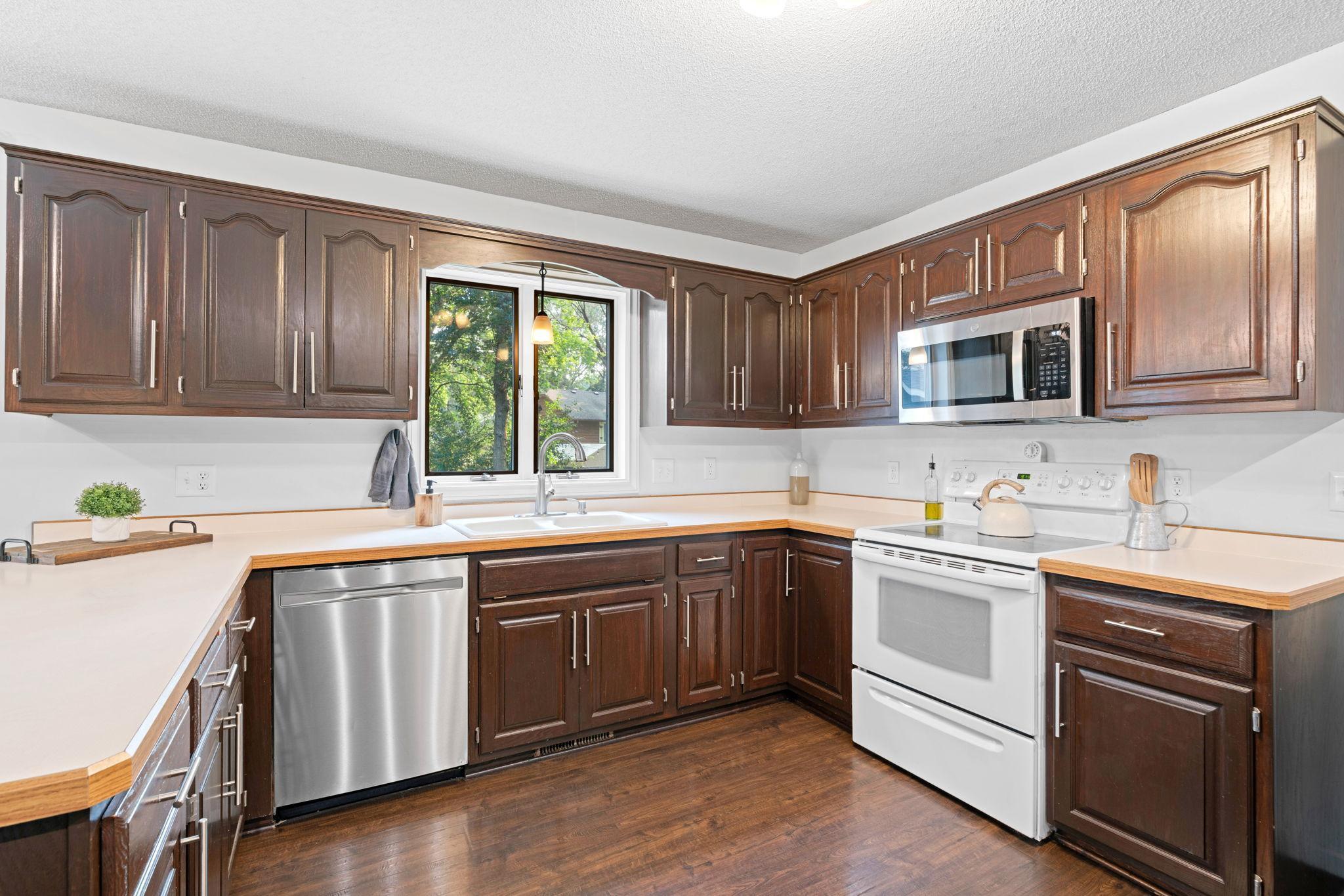 13443 Narcissus Court NW Andover MN 55304