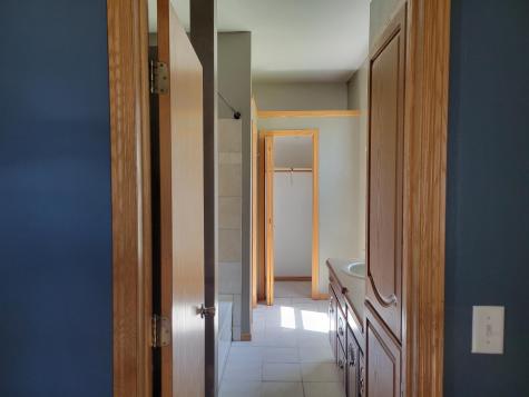 414 Red Wing Avenue Kenyon MN 55946