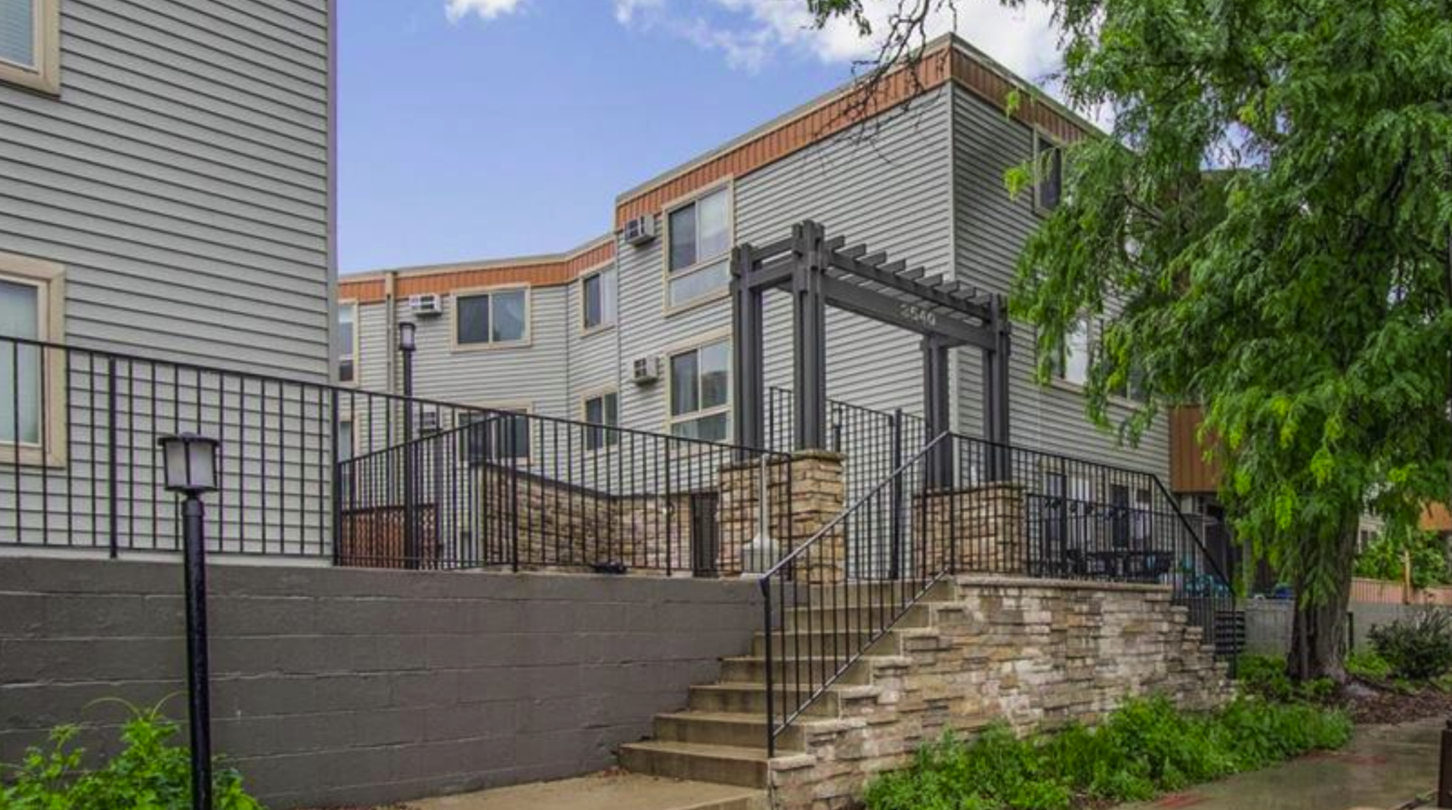 3540 Hennepin Avenue Minneapolis MN 55408
