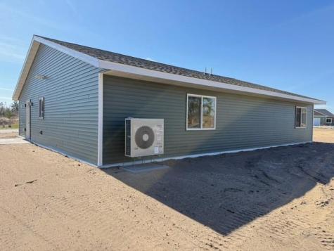 1516 Beartooth Avenue SW Bemidji MN 56601