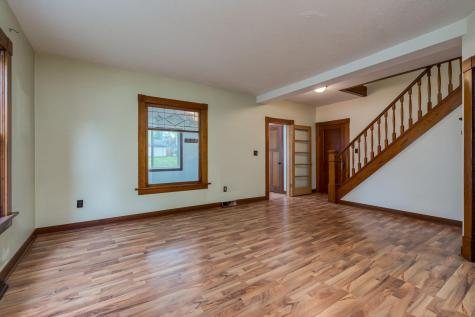 303 Broadway Hanska MN 56041