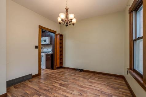 303 Broadway Hanska MN 56041
