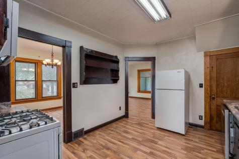 303 Broadway Hanska MN 56041