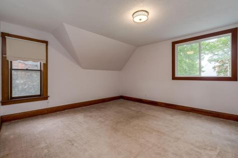 303 Broadway Hanska MN 56041