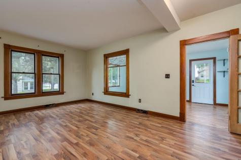303 Broadway Hanska MN 56041