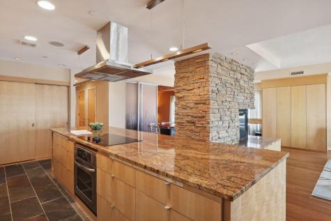 1235 Yale Place Minneapolis MN 55403