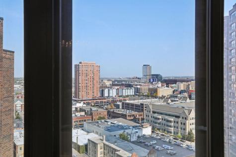 1235 Yale Place Minneapolis MN 55403