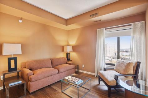 1235 Yale Place Minneapolis MN 55403