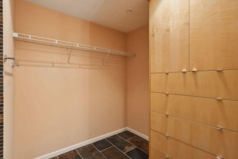 1235 Yale Place Minneapolis MN 55403
