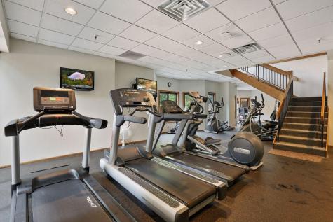 1235 Yale Place Minneapolis MN 55403
