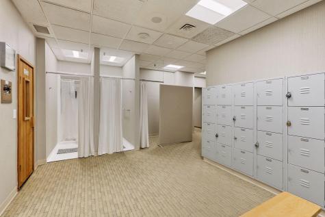 1235 Yale Place Minneapolis MN 55403