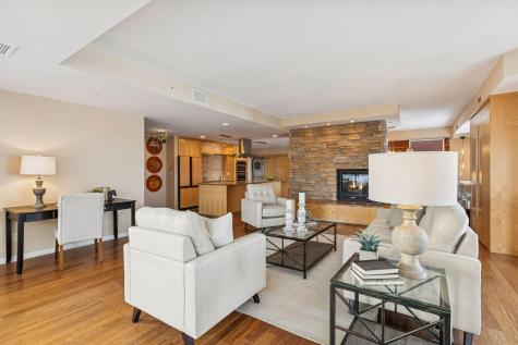 1235 Yale Place Minneapolis MN 55403