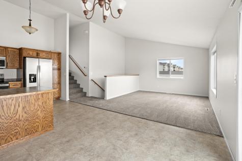 907 30th Avenue W West Fargo ND 58078