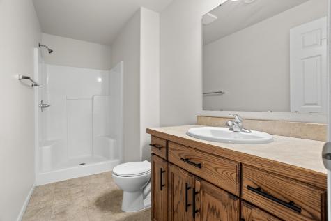 907 30th Avenue W West Fargo ND 58078