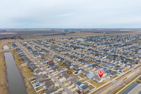 907 30th Avenue W West Fargo ND 58078