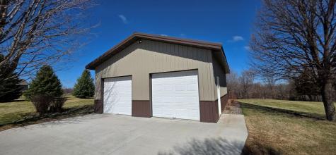 33405 Oak Ridge Avenue Redwood Falls MN 56283