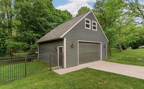 1147 Chippewa Drive NW Rochester MN 55901