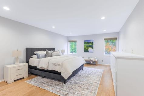 1148 Hollybrook Drive Wayzata MN 55391
