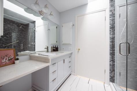 1148 Hollybrook Drive Wayzata MN 55391