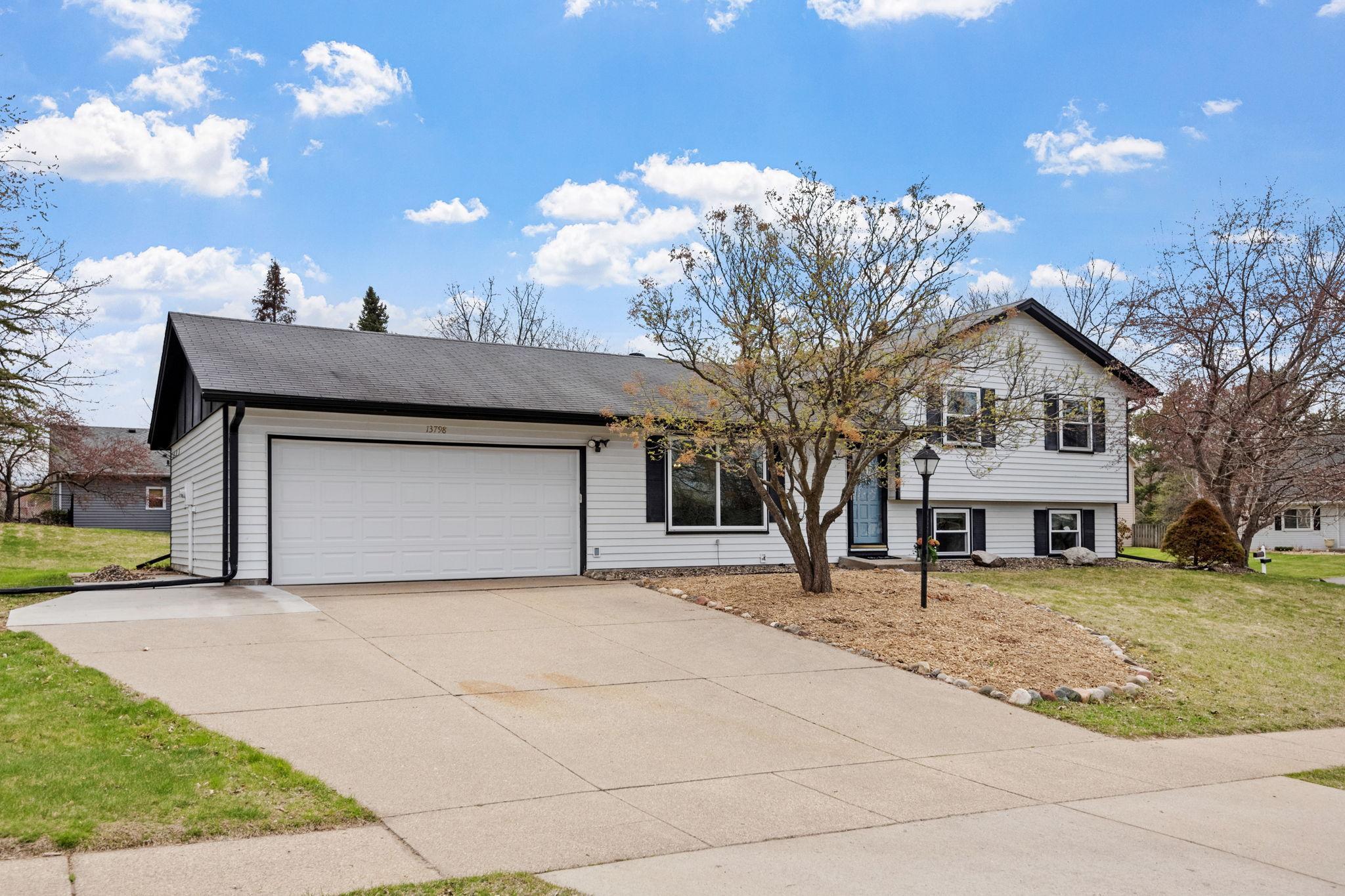 13798 Fordham Avenue Apple Valley MN 55124