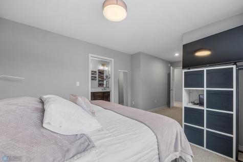 624 10th Avenue N Fargo ND 58102