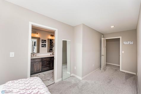 624 10th Avenue N Fargo ND 58102