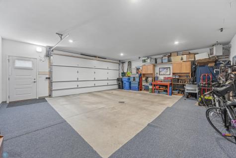 624 10th Avenue N Fargo ND 58102